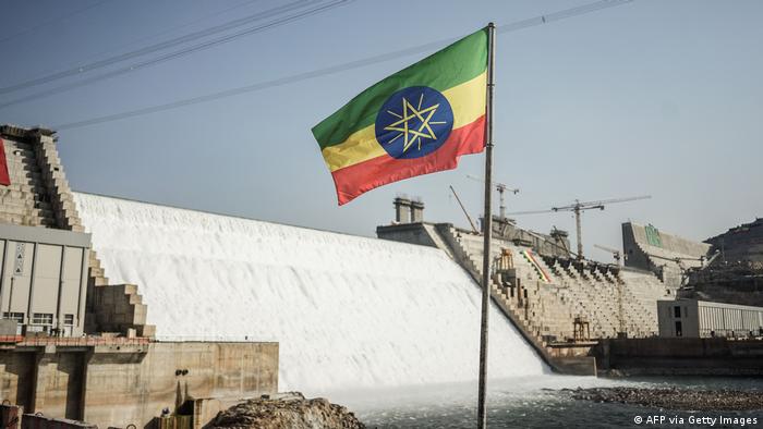 Äthiopien beginnt mit Stromproduktion am umstrittenen Nil-Staudamm