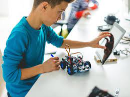 Robotik für Kinder: So lernt Ihr Nachwuchs spielerisch programmieren￼