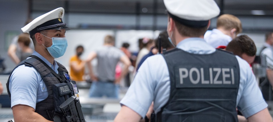 Deutsche IS-Anhängerin bei Rückkehr festgenommen
