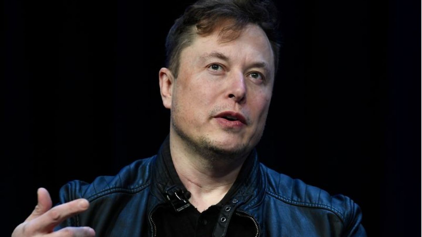 Neuralink: Elon Musk darf seine Hirn-Chips in Menschen einpflanzen￼